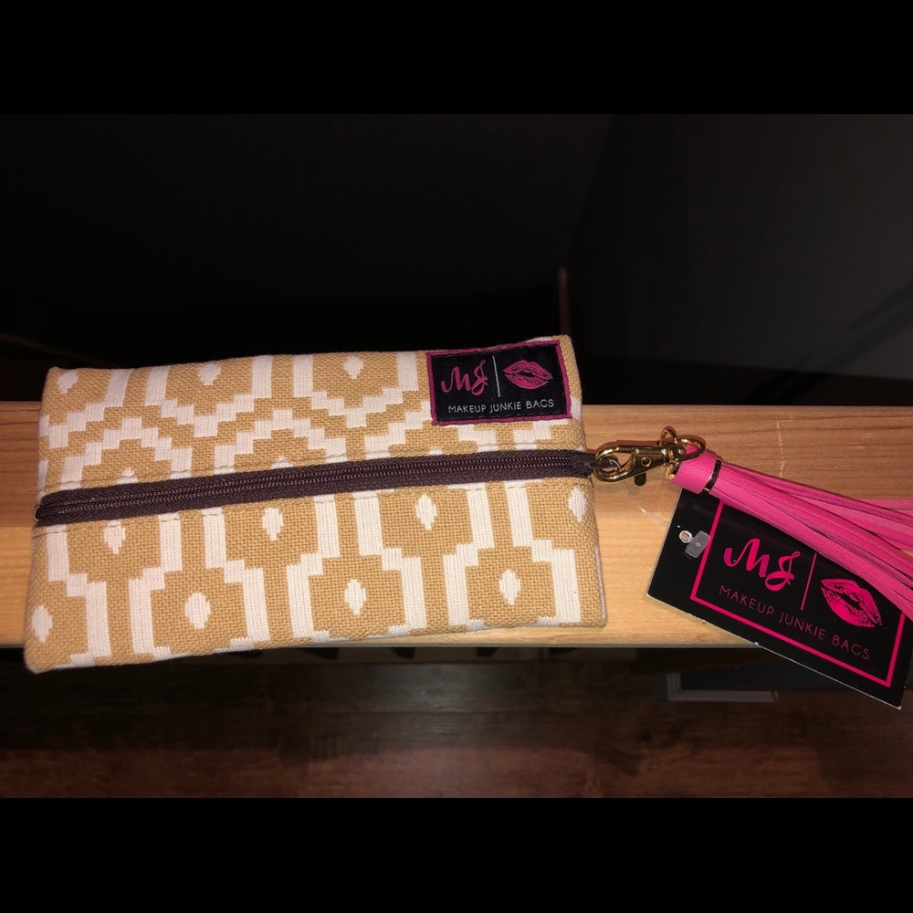 Makeup Junkie Bag